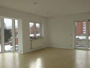 Nähe Uni - lichtdurchflutete 2-Zimmer-Wohnung mit Balkon in Süd-Ausrichtung