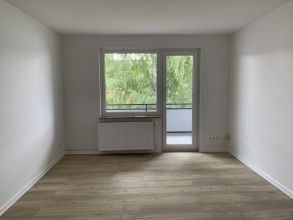 Erstbezug nach Modernisierung! 2 1/2-Zimmer-Wohnung Nähe Lohmühle