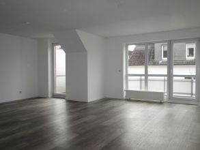 Bad Schwartau - 2,5-Zimmer-Maisonette-Wohnung im Herzen der Stadt