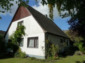 Einfamilienhaus in Top Wohnlage Nähe Wakenitz auf 668 qm Eigenlandgrundstück