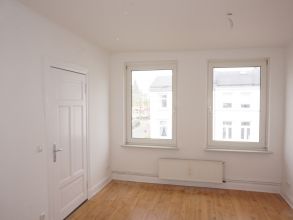 vor dem Mühlentor- lichtdurchflutete 3-Zimmer-Wohnung zwischen Altstadt und Wakenitz